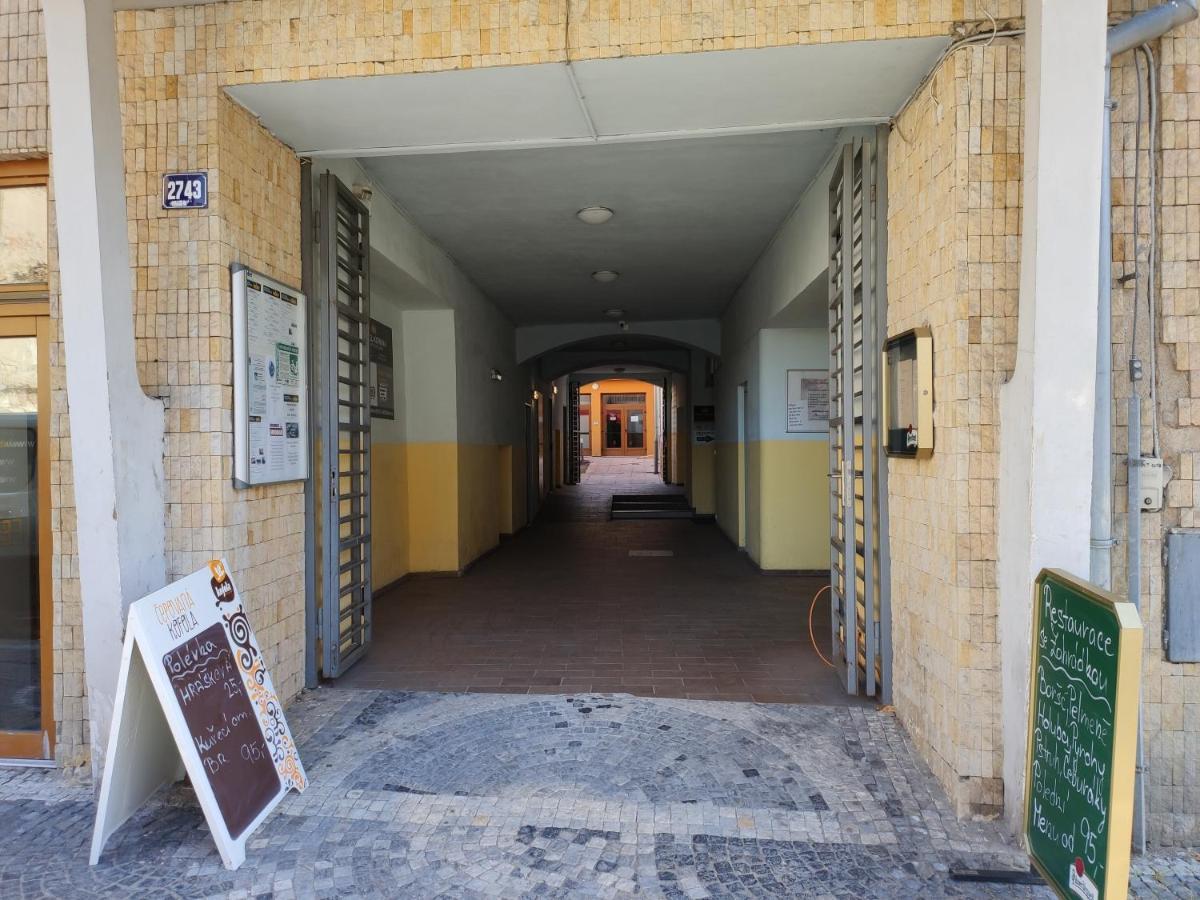 Hotel Koruna Roudnice nad Labem Buitenkant foto